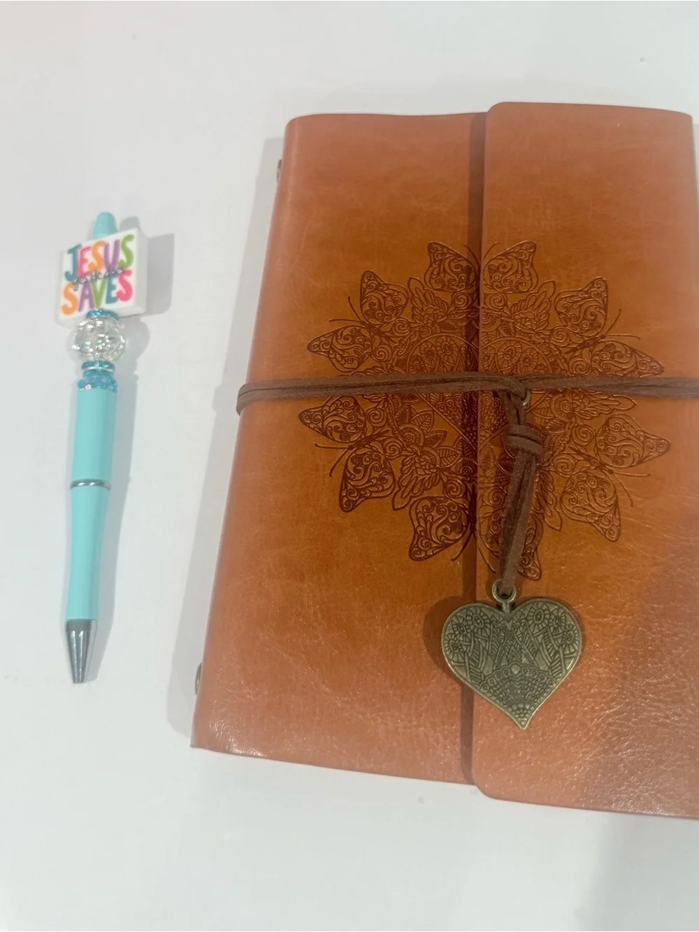 2 pc bundle set Embossed Brown Journal Heart Charm beadable refillable cute pen